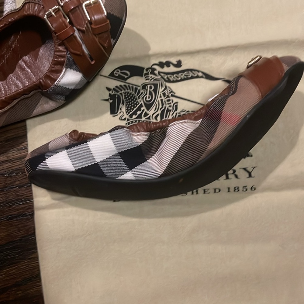 Burberry Ballerina flat women’s shoes - Picture 4 of 6